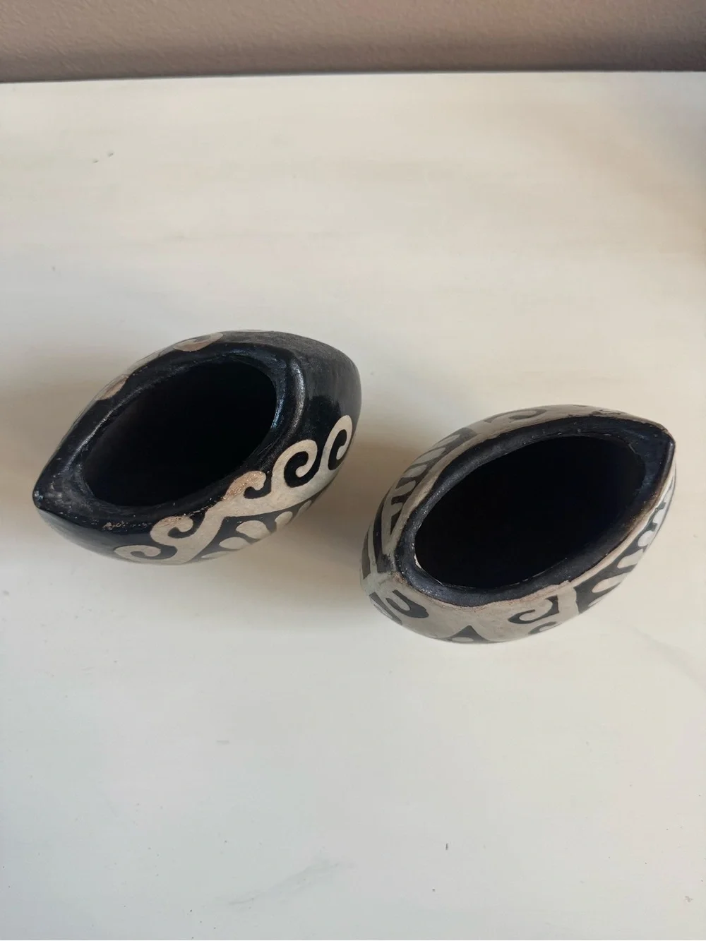 Handmade Dark/Black and Cream Decorative Ceramic Vases - Set of 2